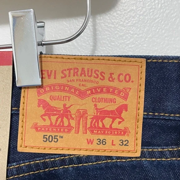 NWT Levi's 36 x 32 Men's Deep Indigo Straight Jeans - Picture 4 of 7